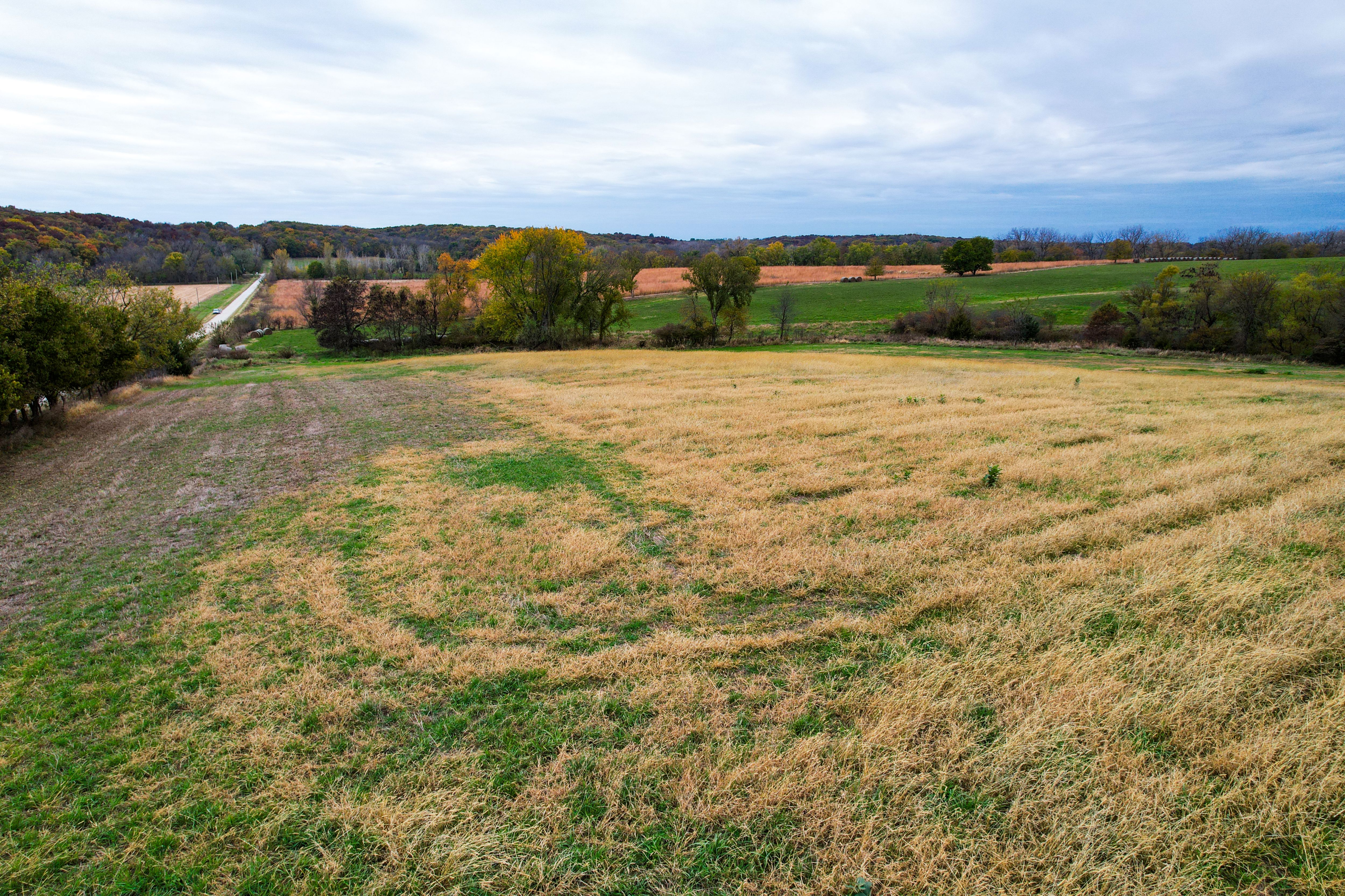 Listing Photo: Photo Oct 27 2025, 2 13 49 PM